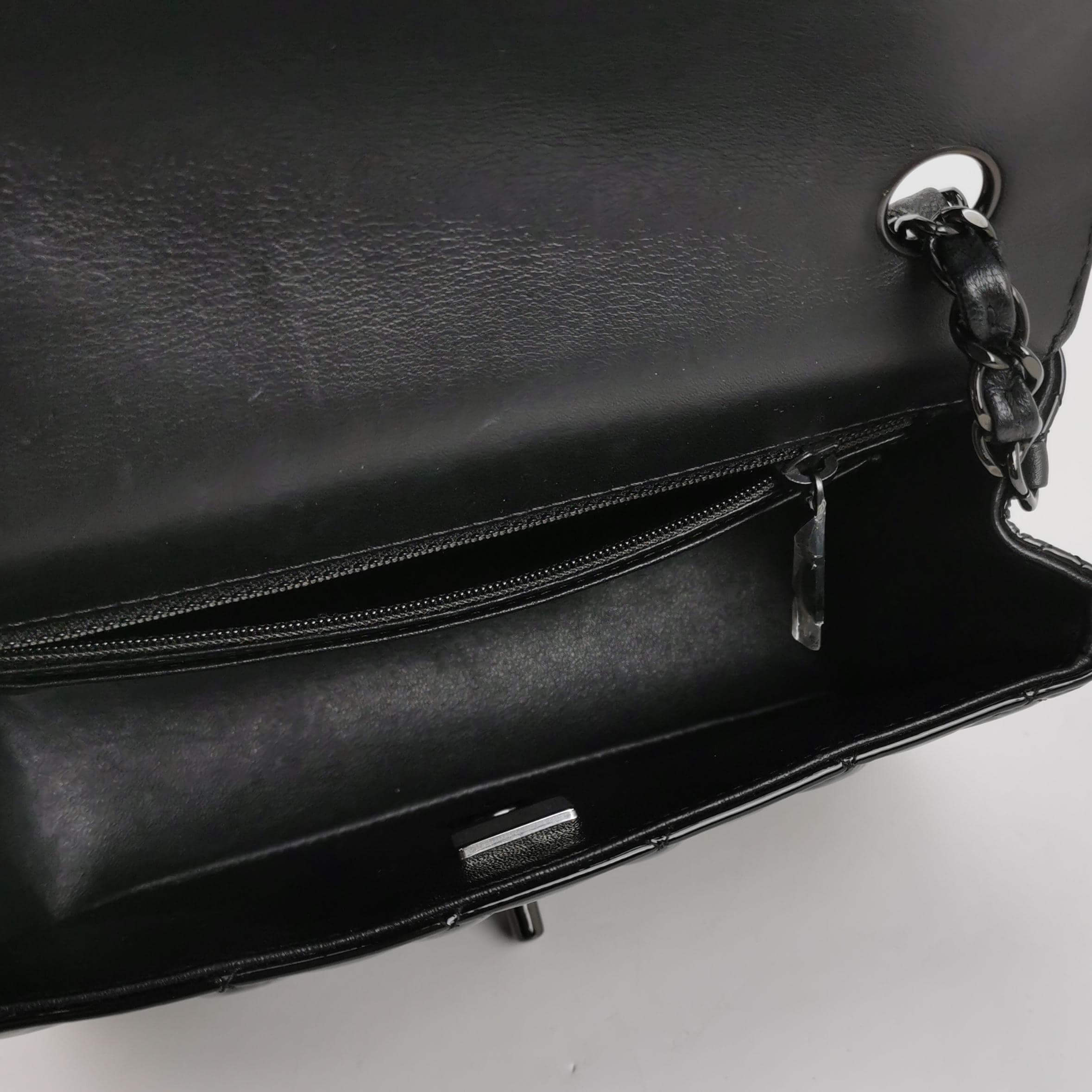 Sac Timeless / Classique Maxi Jumbo en cuir verni noir