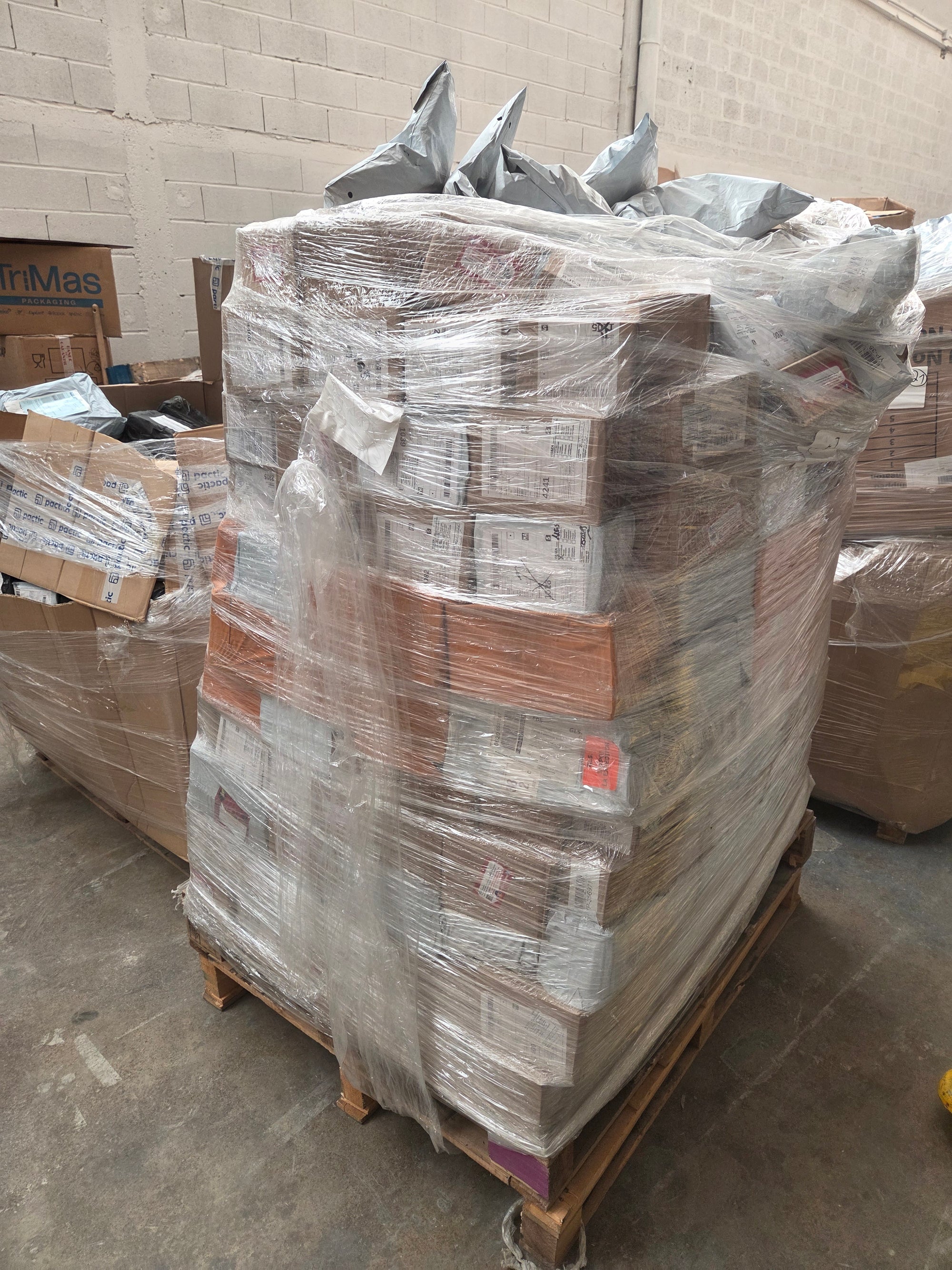 Fournisseur palettes colis perdus