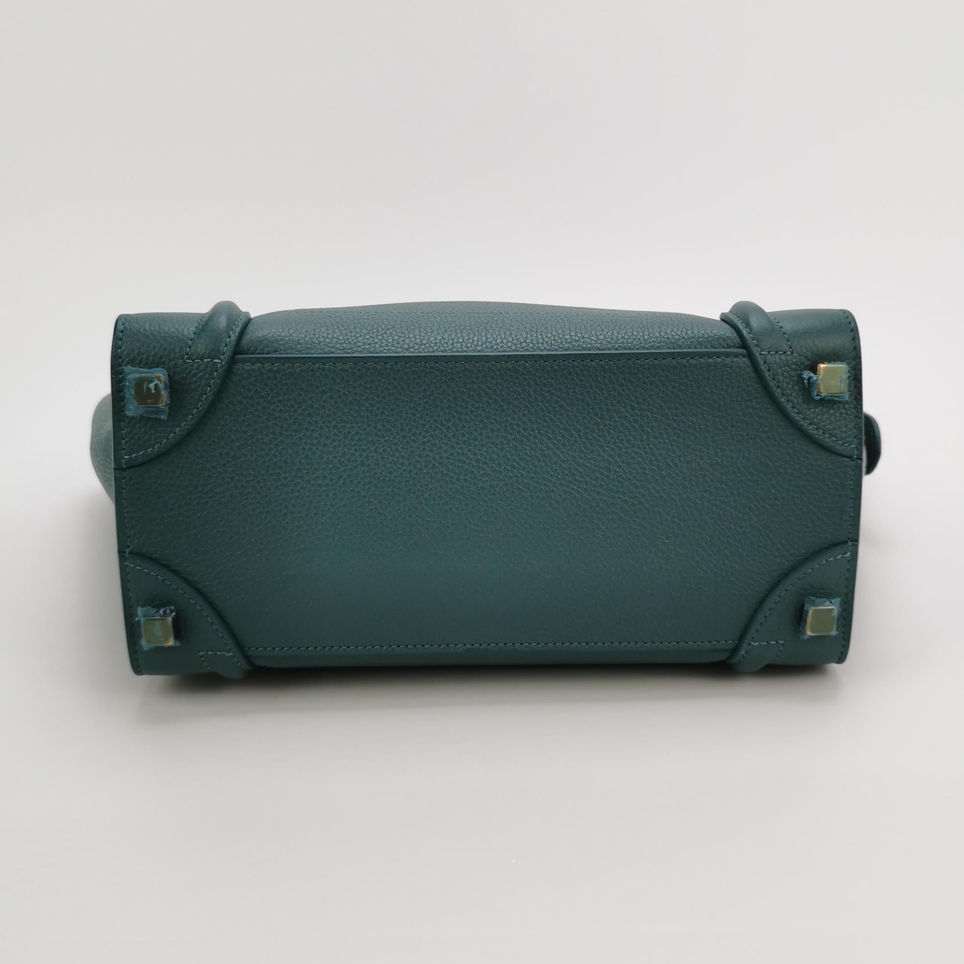 Sac Luggage Phantom Nano en cuir vert Celine